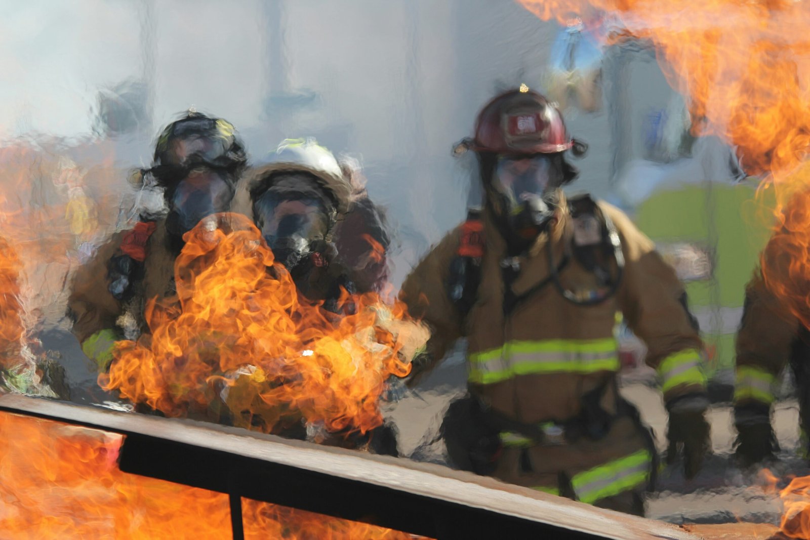 Understanding Ionization and Photoelectric Smoke Detectors: A Homeowner's Guide
