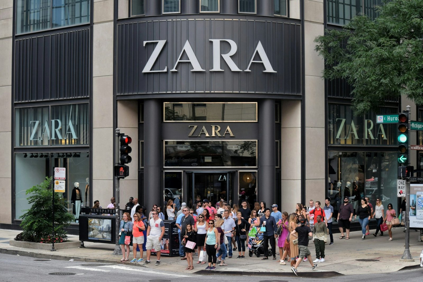 Zara Woman Fashion
