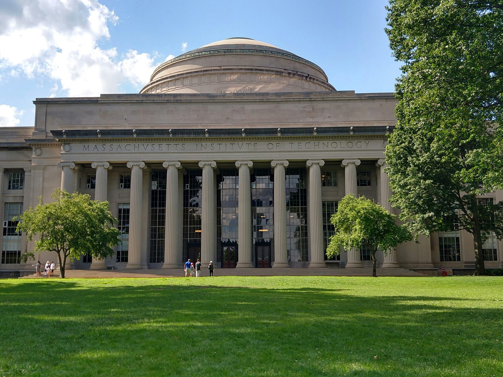 Massachusetts Institute Of Technology
