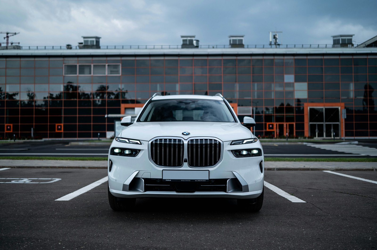 2025 BMW X7